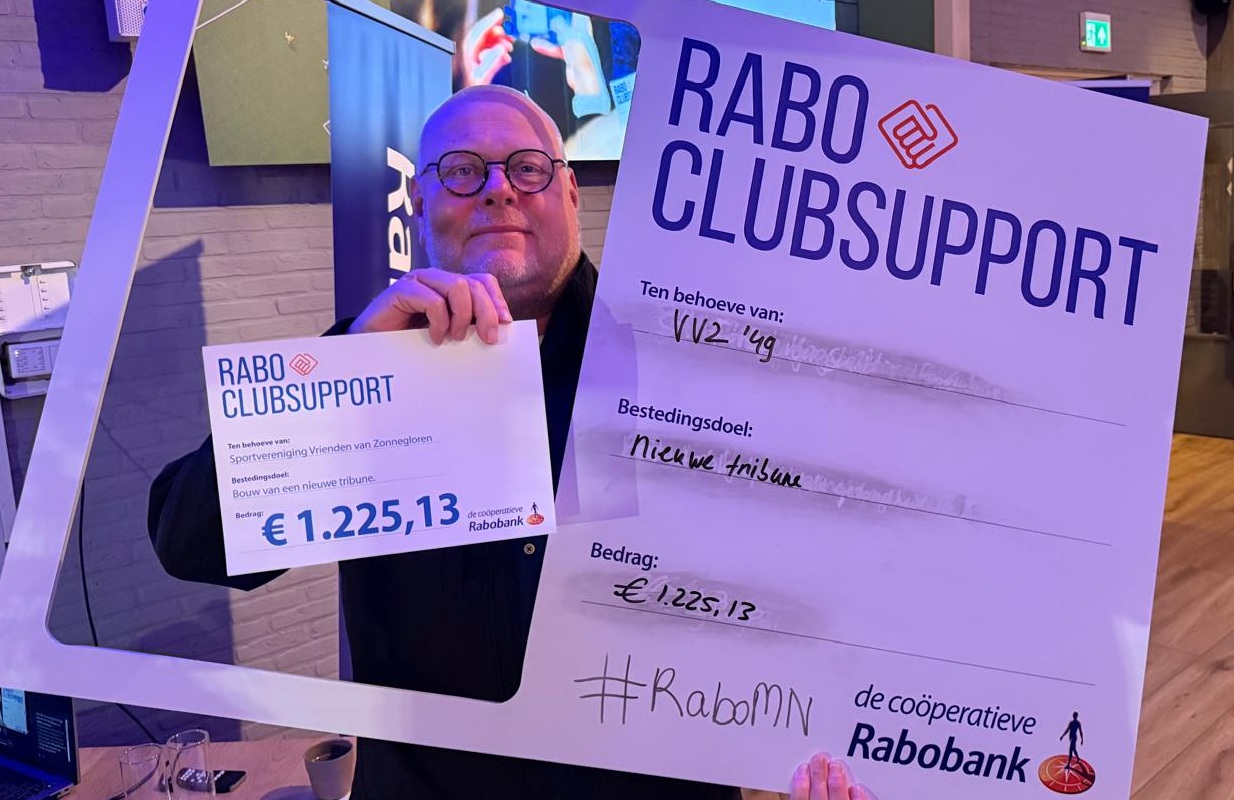 Rabobank Club Support levert 1.225,13 euro op voor nieuwe Tribune